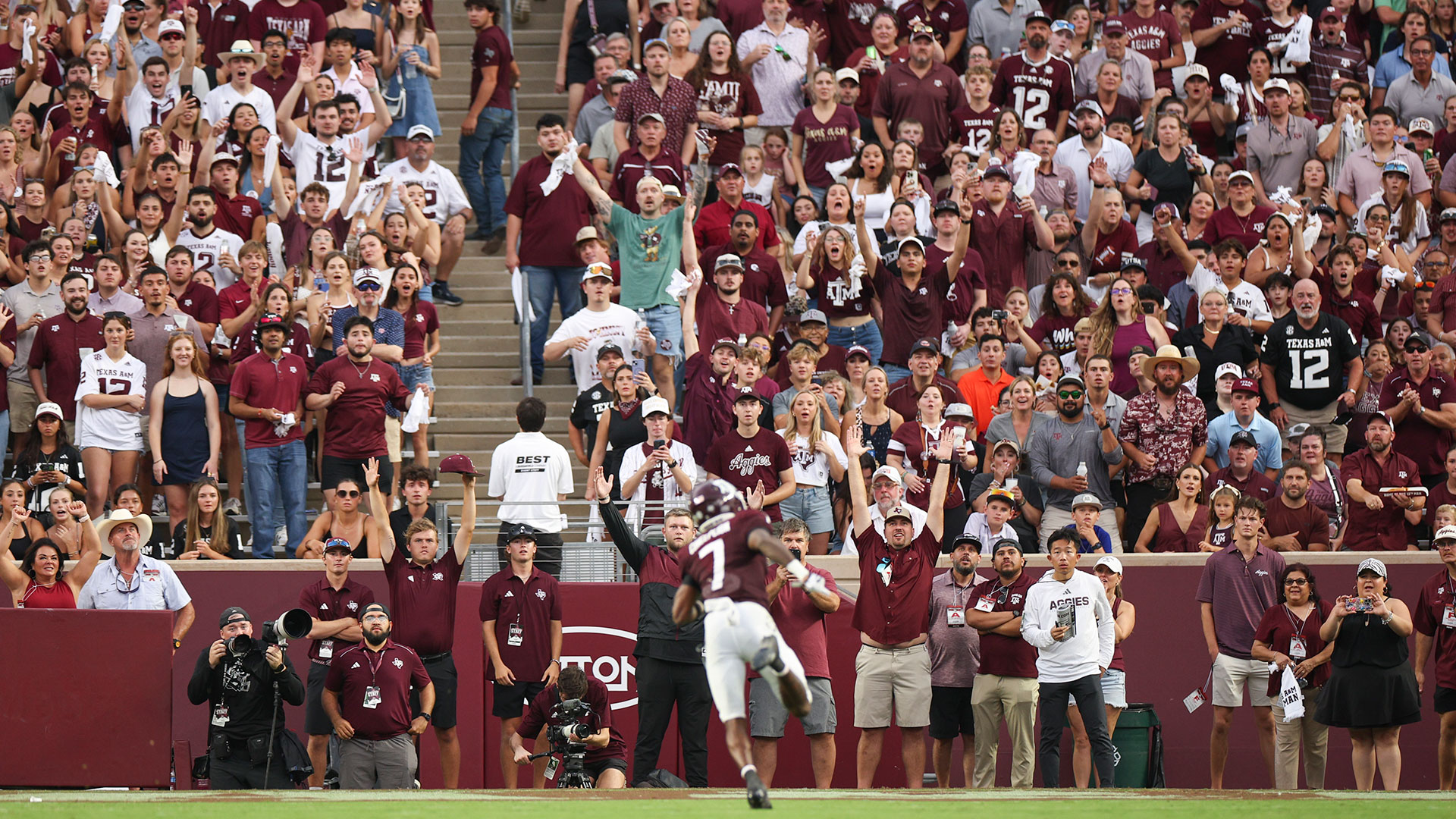 12thMan Memories: 3rd/4th Quarter Experience