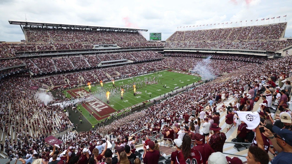 12thMan Memories: Radio Booth Tour